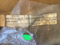 Front hub 1K7-25111-10-98